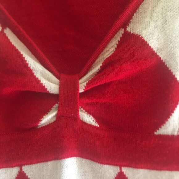 Vintage 90s Forever 21 Cherry Red/White Argyle V-Neck Top - Picture 4 of 7